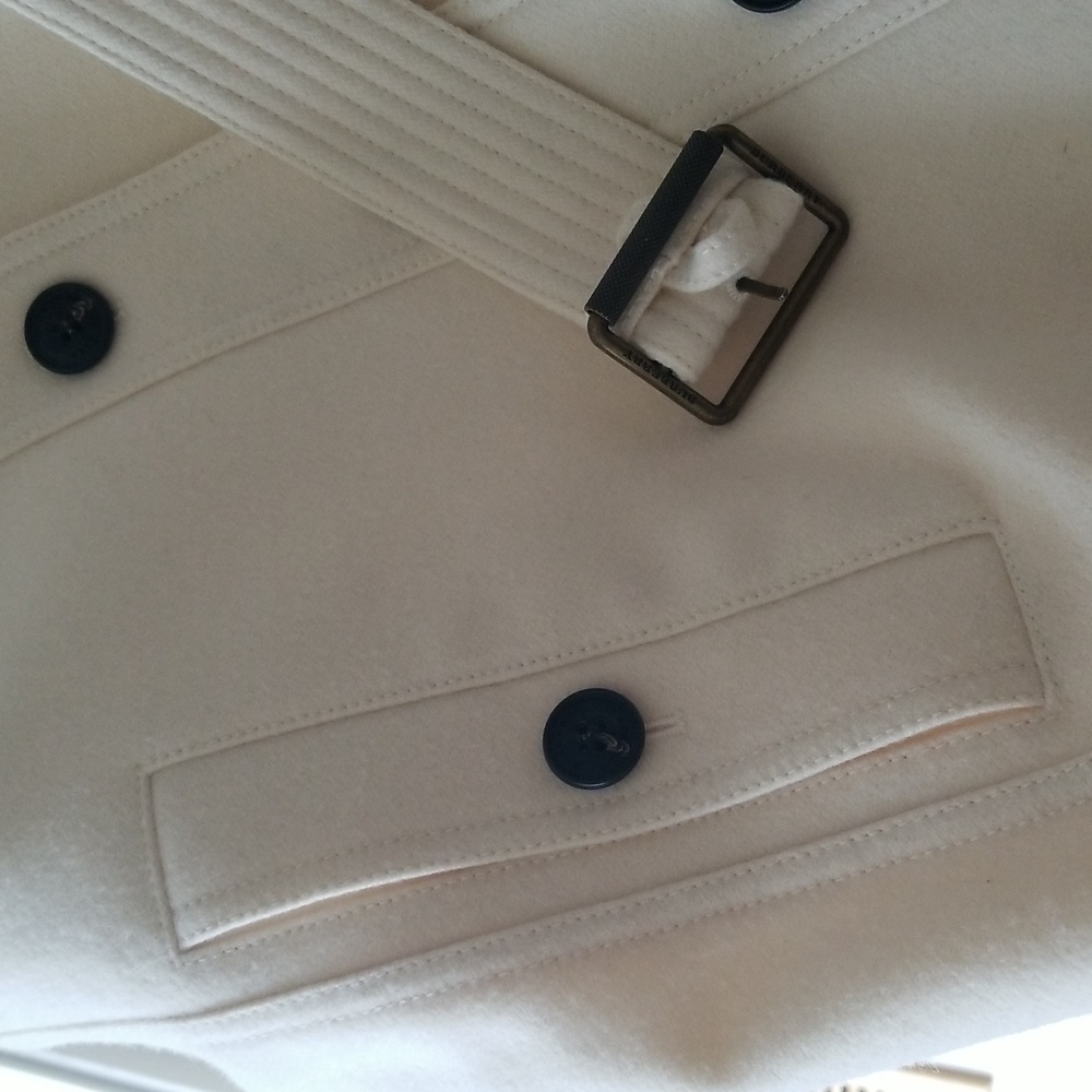 Burberry Cream White Wool Blend Single Breasted "Indiana" Peacoat - Picture 6 of 16